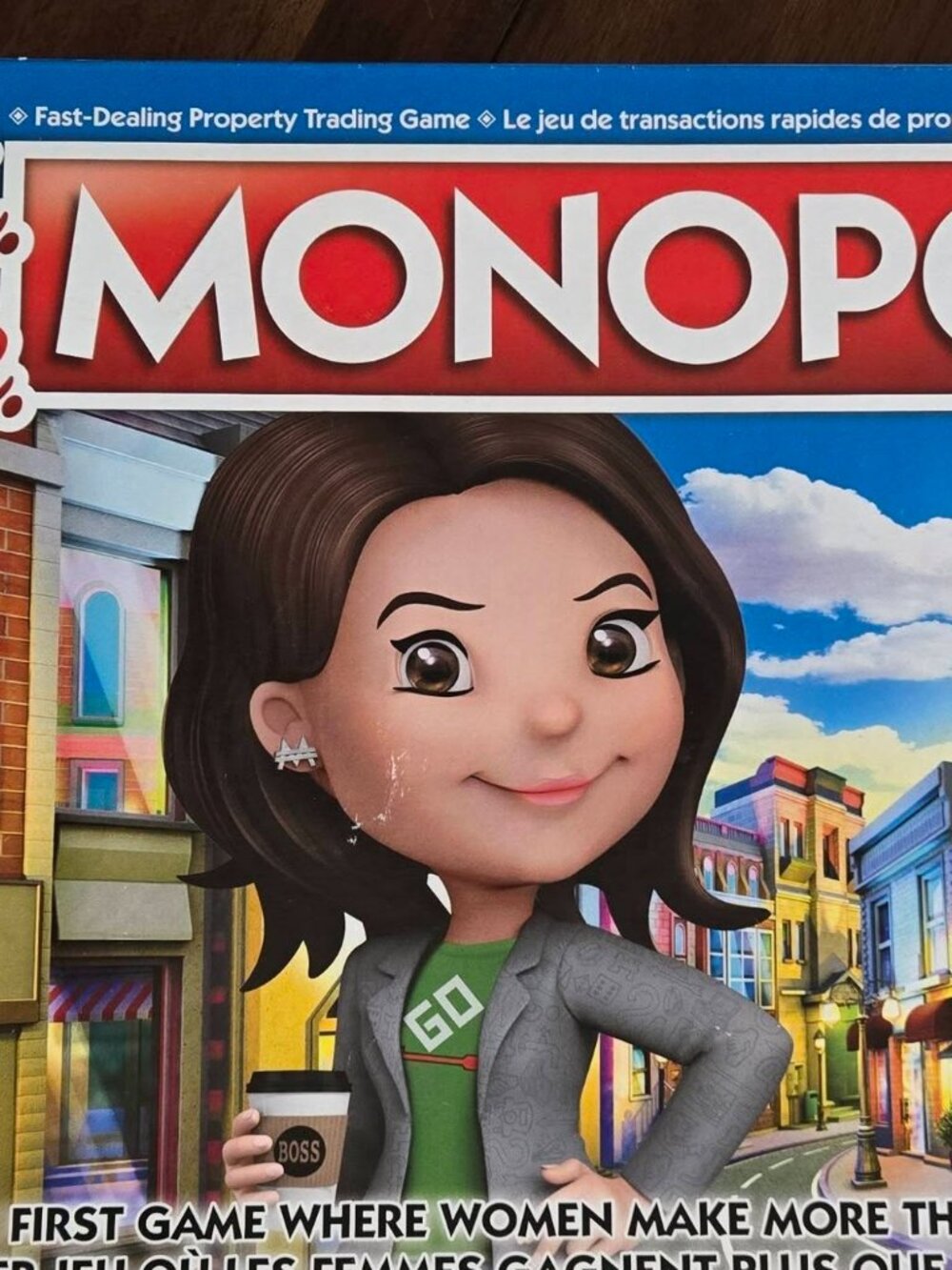 Monopoly game, English and French versions, in excellent condition, like new.